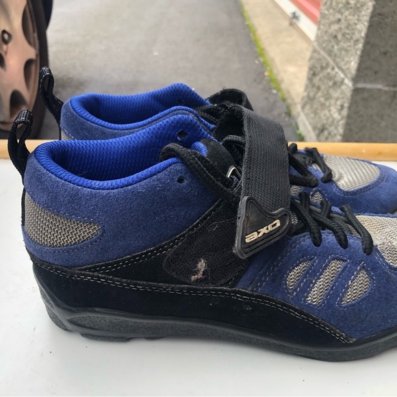 AXO Suede Women’s Blue White Cycling  Adjustable Hook cycling Shoes Size 37/5.5 - Picture 2 of 10